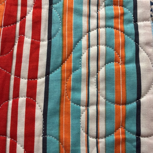 Granny’s Girls -  FLORAL BONANZA QUILT - Picture 11 of 14